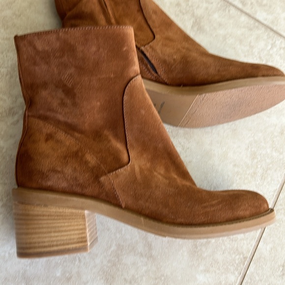 NWOB Made in Italy 🇮🇹 Cordani Butler Bootie Camoscio Tobacco Suede US8.5/EU39 - Picture 7 of 9